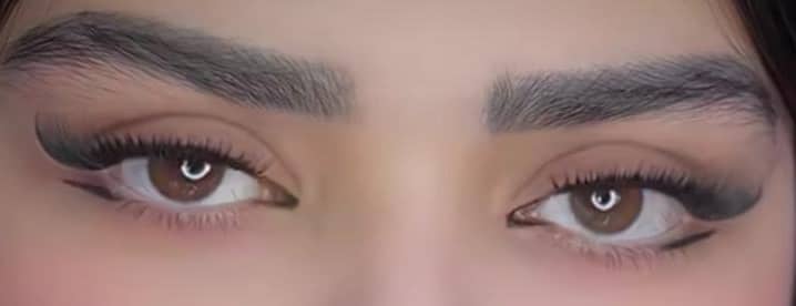 آموزش و خدمات مژه و لیفت ابرو 