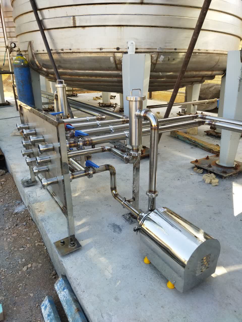 مونتاژکار انواع مخازن وفیتر حرفه ای